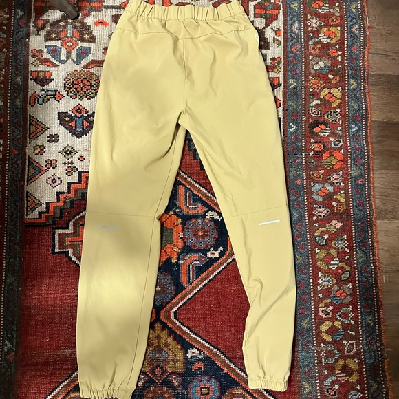 THE NORTH FACE BOY'S ON MOUNTAIN PANT Sz L - Picture 1 of 3